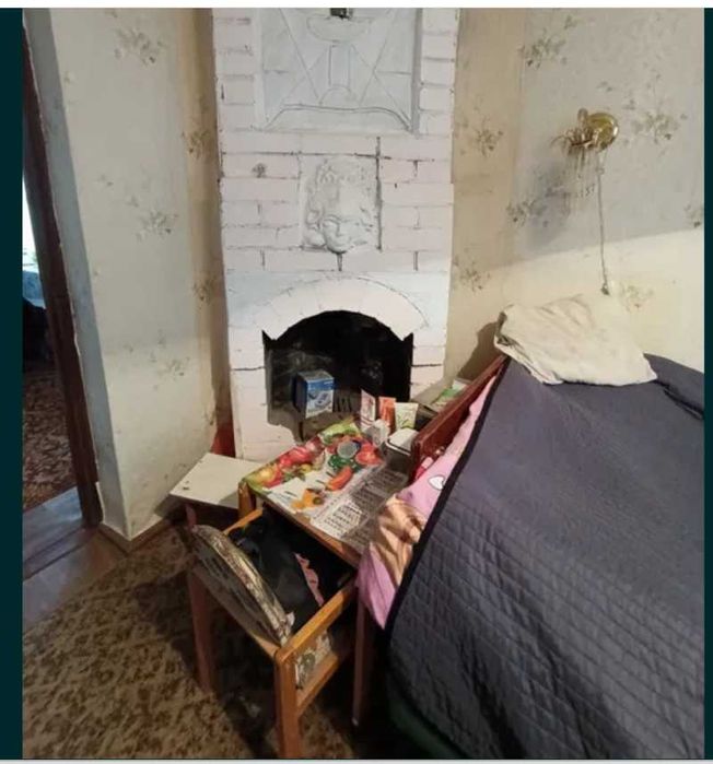 Продам дом -дачу в Высоком. Участок 10 соток .Печное отопление TB