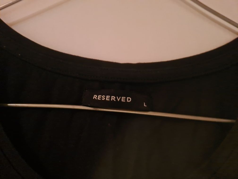 T shirt Reserved