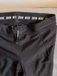 NIKE. Legginsy damskie. L