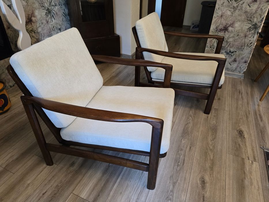 Fotele prl Bączyk po renowacji