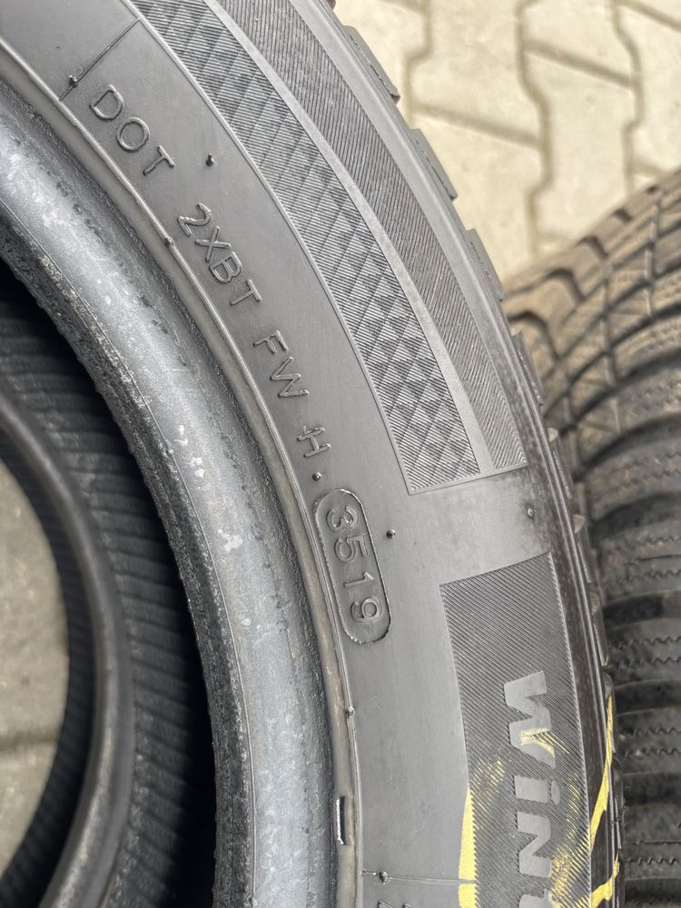 Para opon zimowych 185/60 R15 Hankook