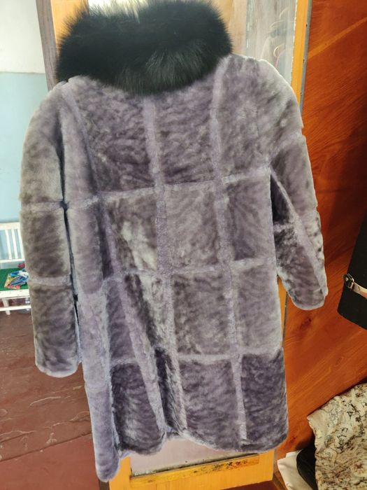 Шуба натуральна жіноча