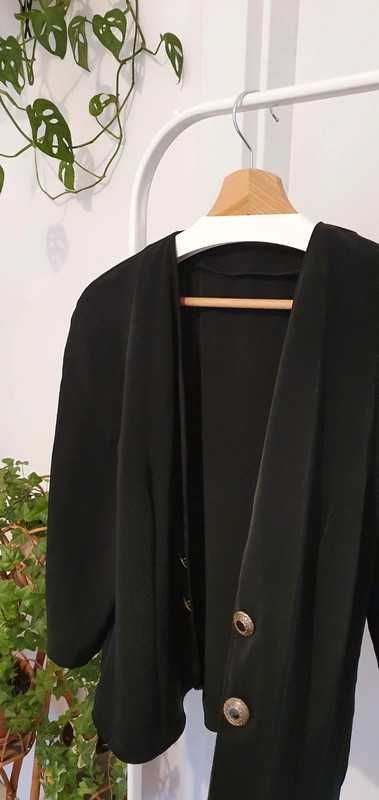 Lekki żakiet z ozdobnymi guzikami Marynarka bez zapięcia Czarny żakiet