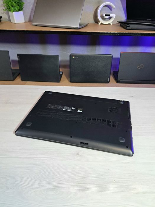 Ноутбук Lenovo 100-15ibd/i3-5005U/8 Gb/SSD 240 Gb/Nvidia GeForce 920M