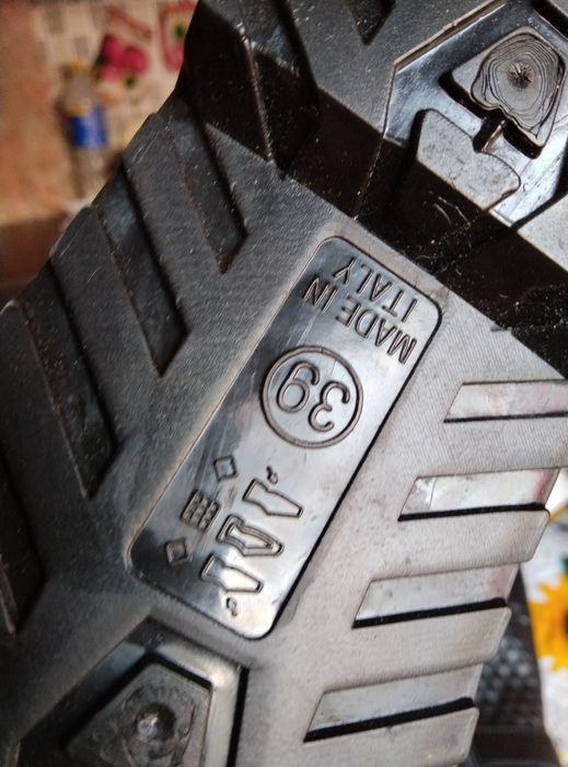 Чоботи резинові не підійшов розмір