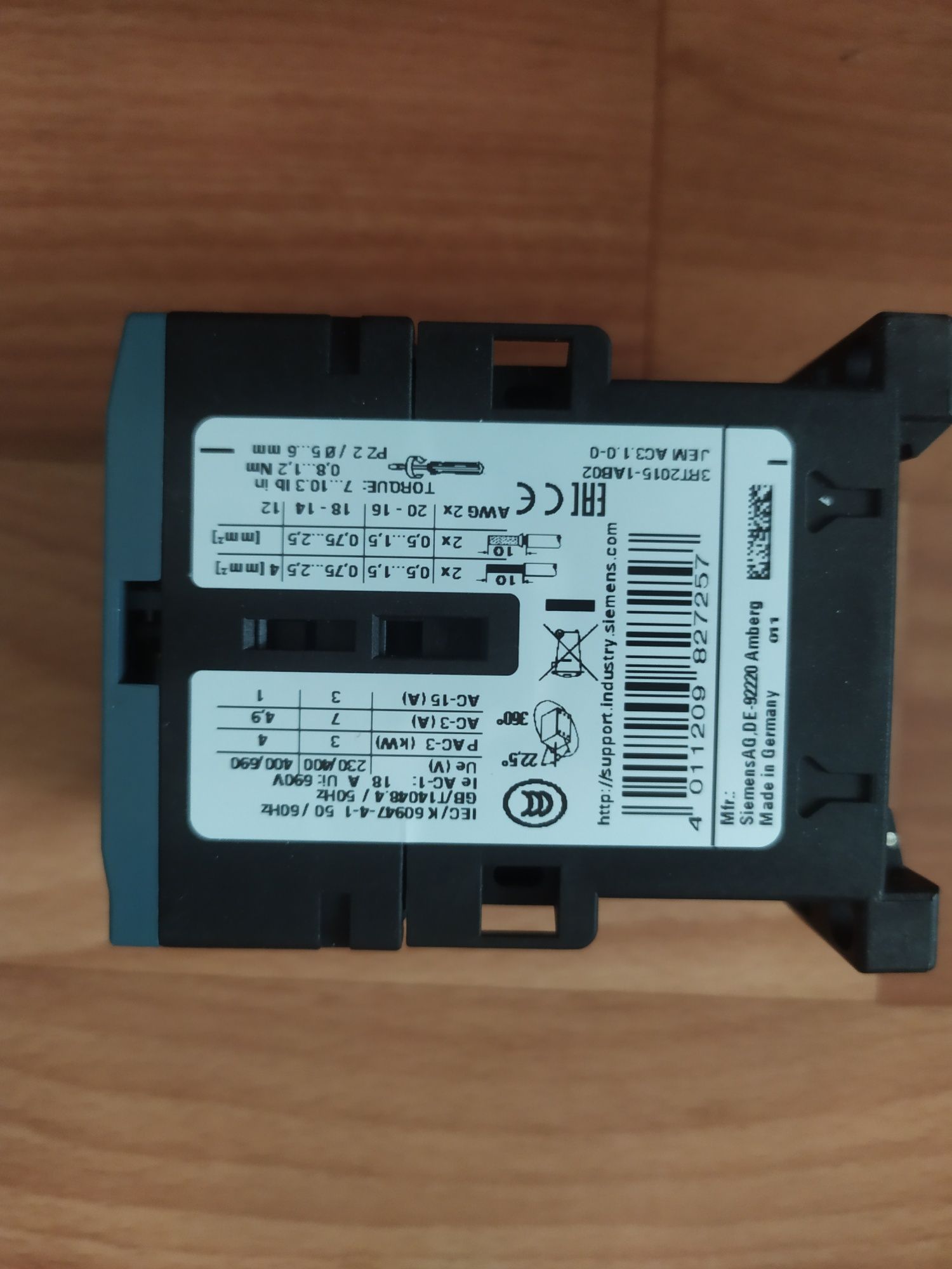 Миниконтактор Siemens Sirius 3RT2015-1AB02, ~24v 50/60Hz