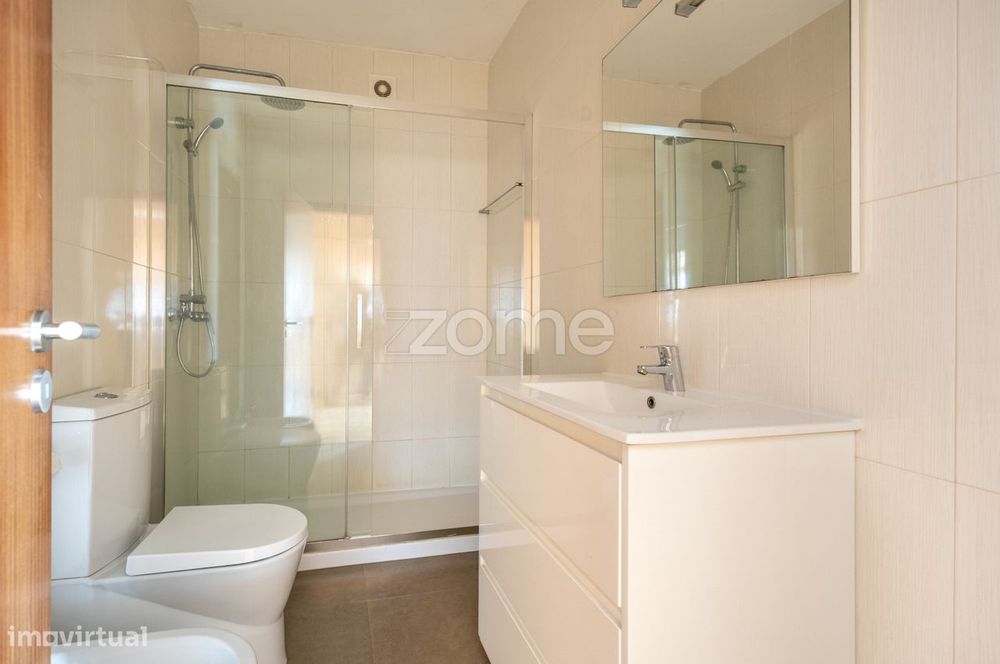 Arrendamento Apartamento T1+1 - Leça da Palmeira