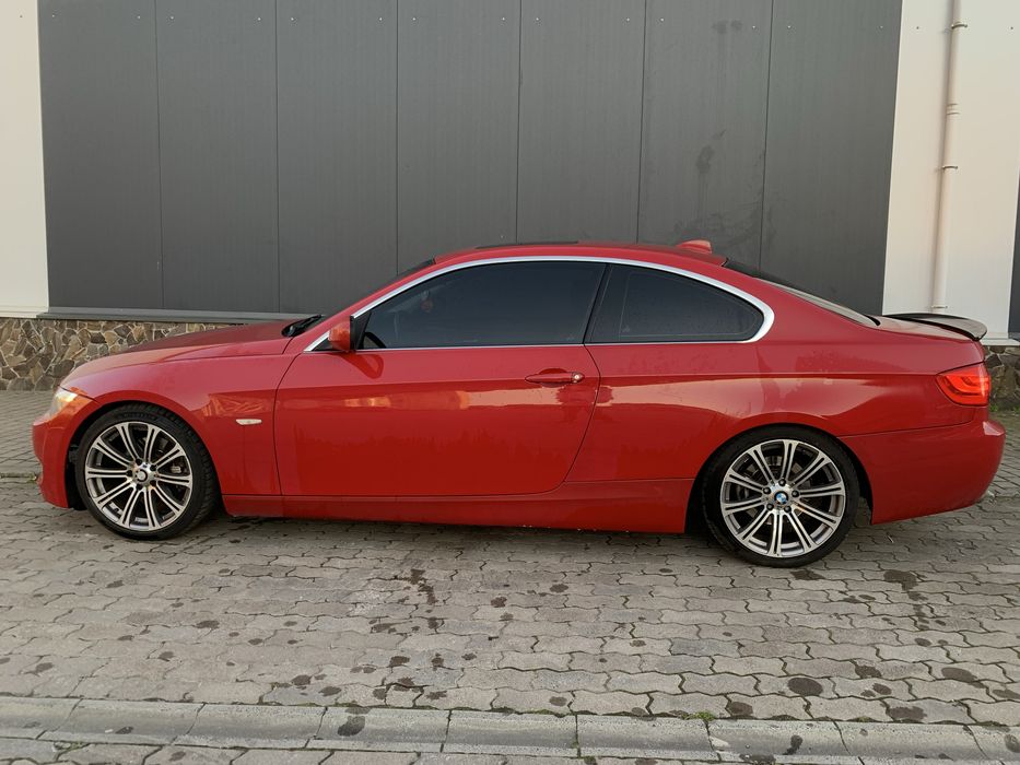 BMW E92 coupe 328i 2012
