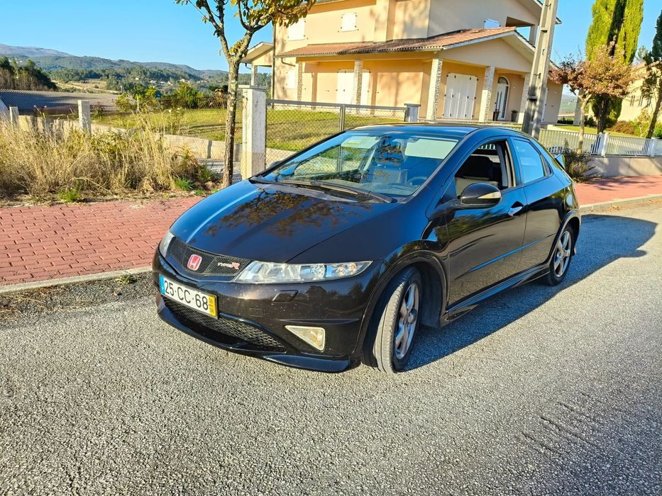 Honda Civic 1.8 Executive NAVI