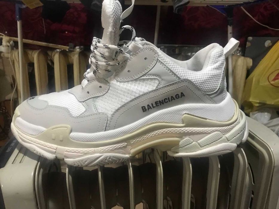 Balenciaga Triple S White/Grey, оригинал