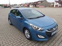 Hyundai I30 blue line