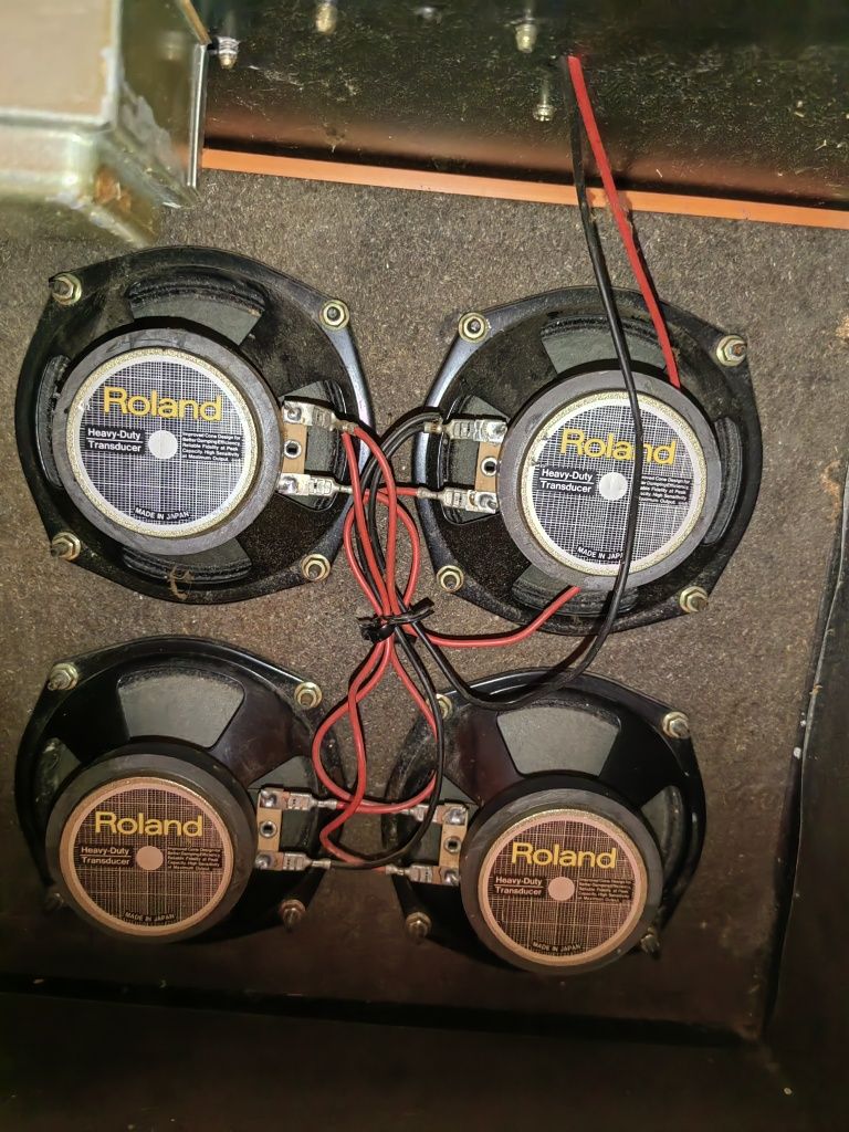 Wzmacniacz gitarowy typu combo Roland DAC-15XD