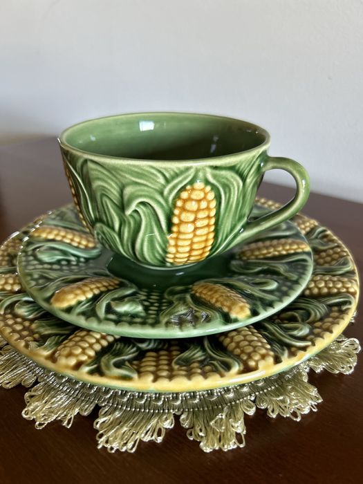 De 50,00 vendo por 40,00 Vendo completo. Bordalo Pinheiro