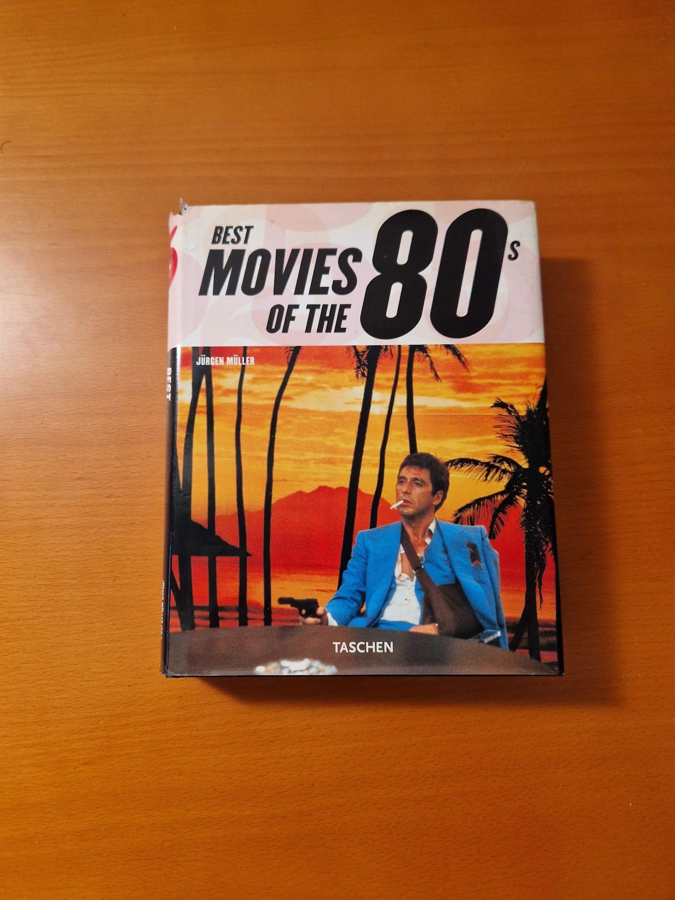 livros taschen Eastwood movies animation alvim James Bond lote