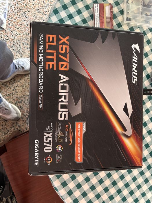 Bundle x570 AorusElite ; fonte 650w; 5600x ryz ; gskill 8x2gb ram