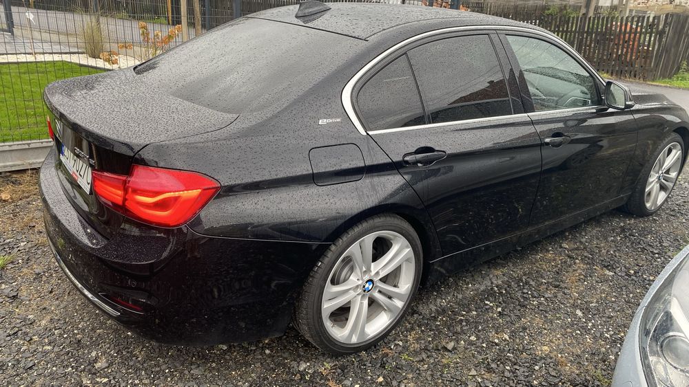 Bmw F30 330e Automat Hybryda  Luxury LED Camera