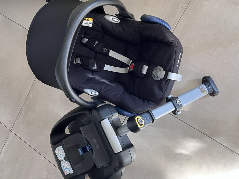 Fotelik samochodowy Maxi cosi z baza isofix