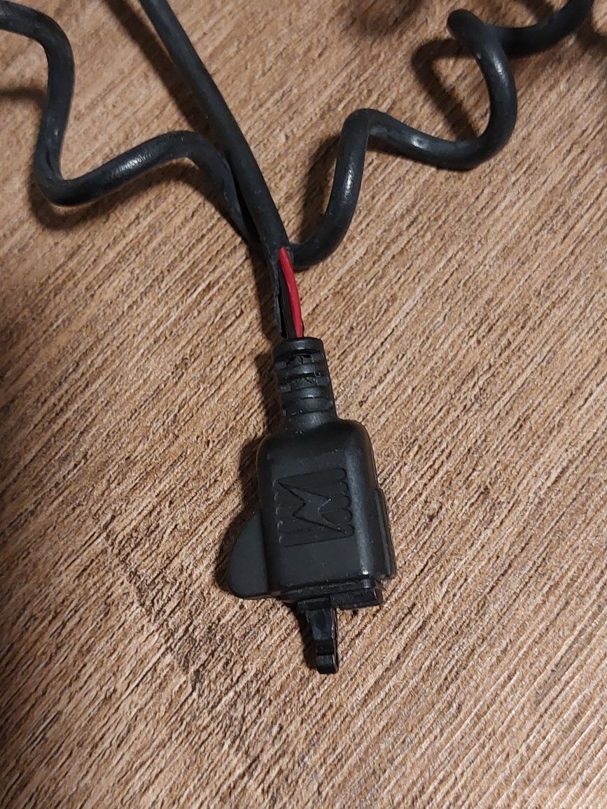 Zestaw głośnomówiący do auta Sony Ericsson