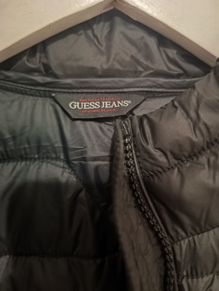 Bezrękawnik Guess oryginalny nowy