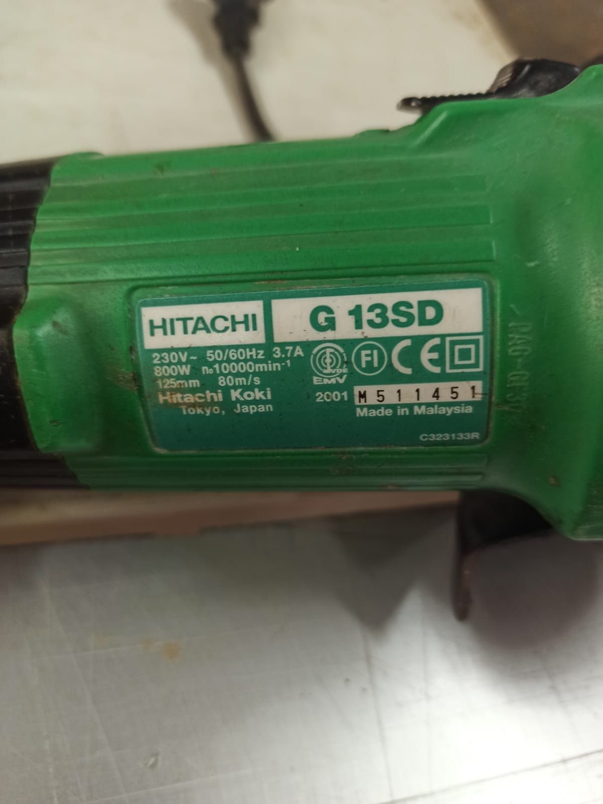 Rebarbadeira Hitachi