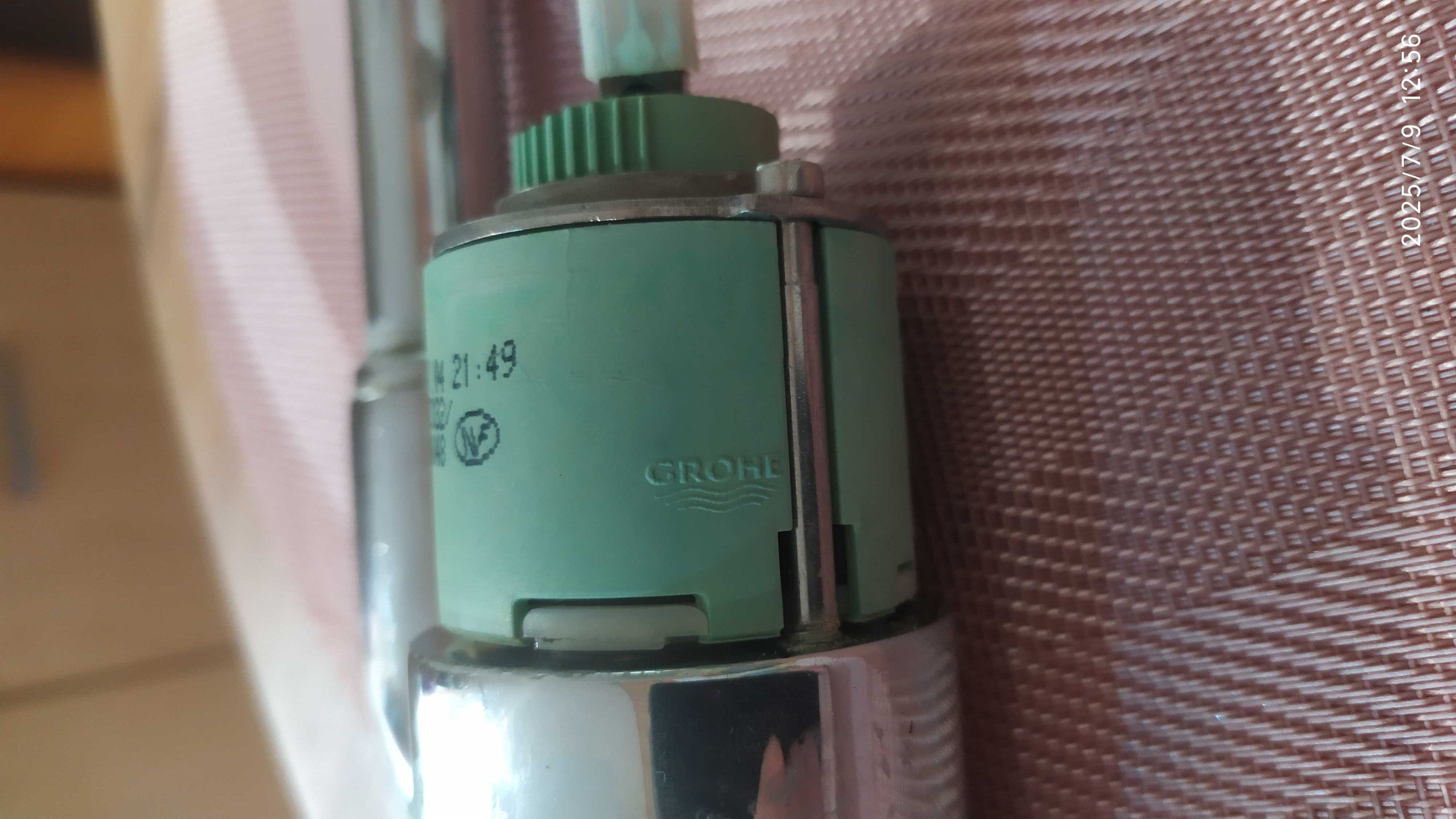 GROHE кран, змішувач кухонний б/в продам