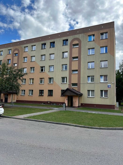 Na sprzedaż mieszkanie 64,4 m2 - do remontu