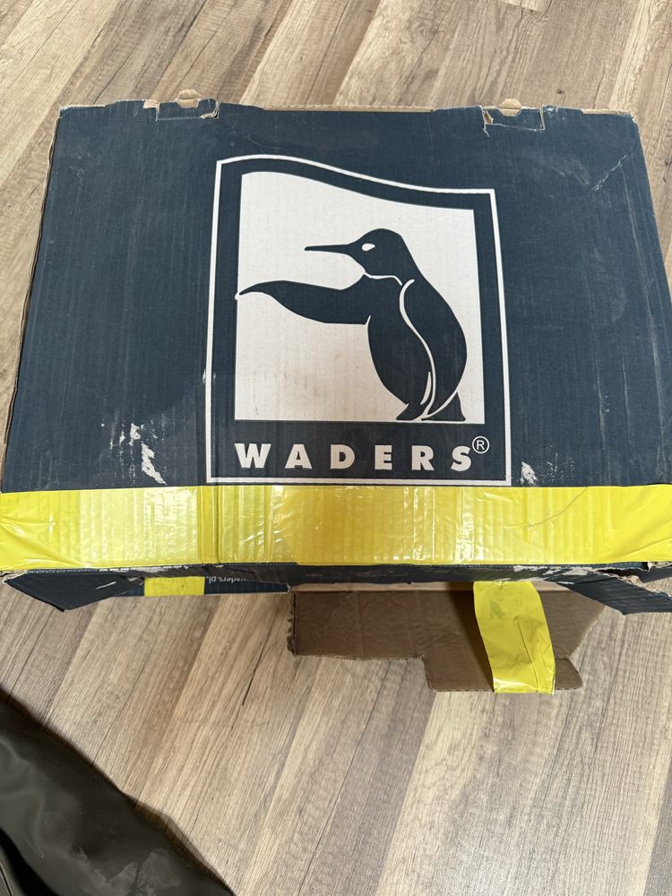 Wodery Wader rozmiar buta 42