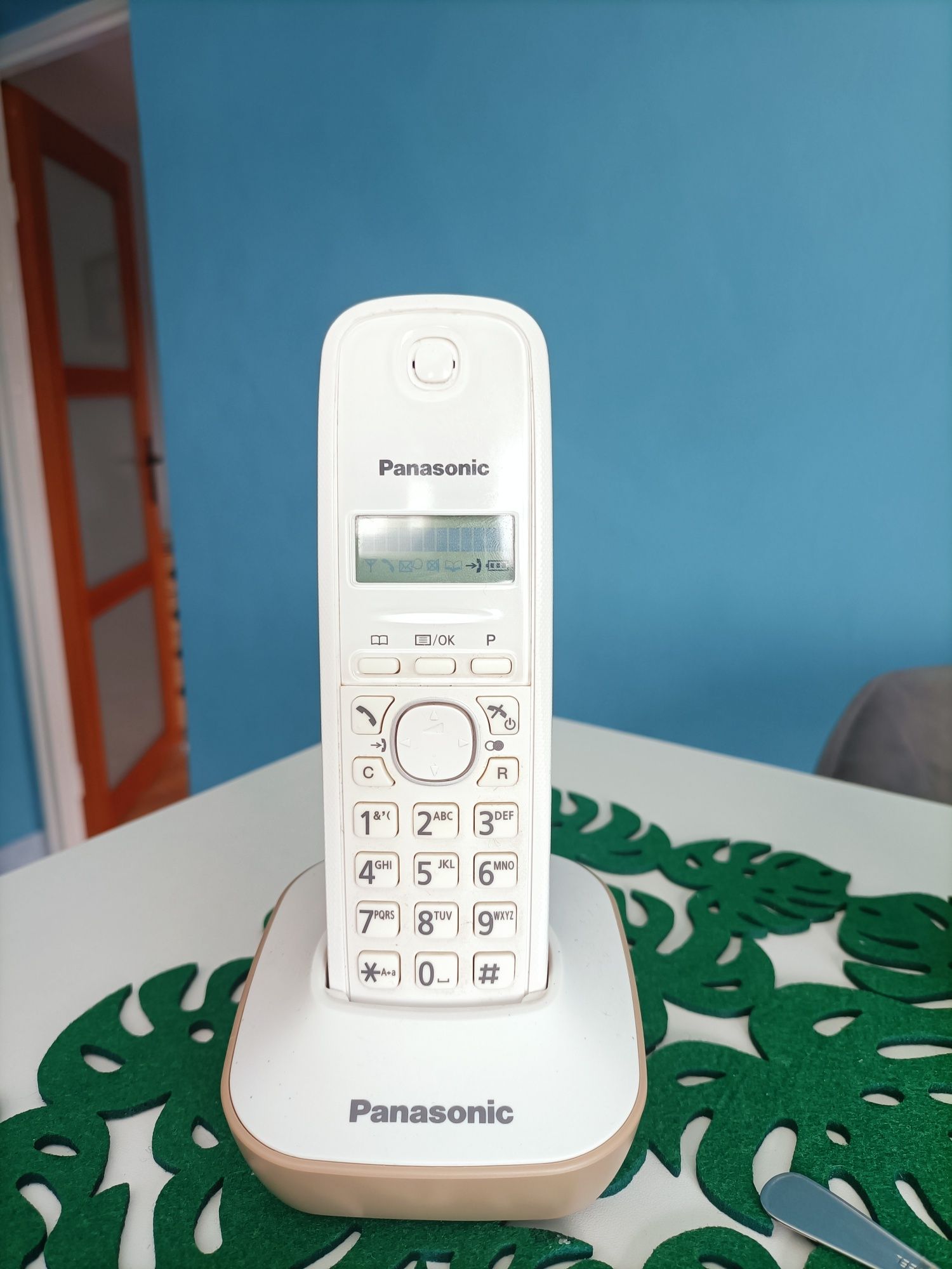 Panasonic telefon stacjonarny