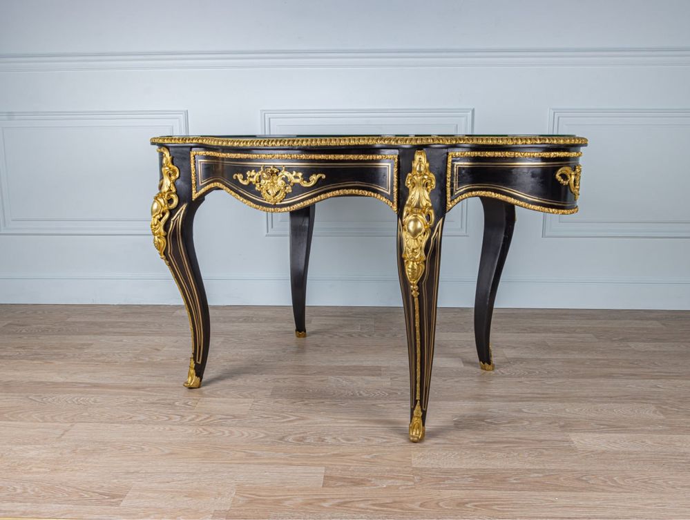 Антикварний стіл в стилі Наполеона ІІI
