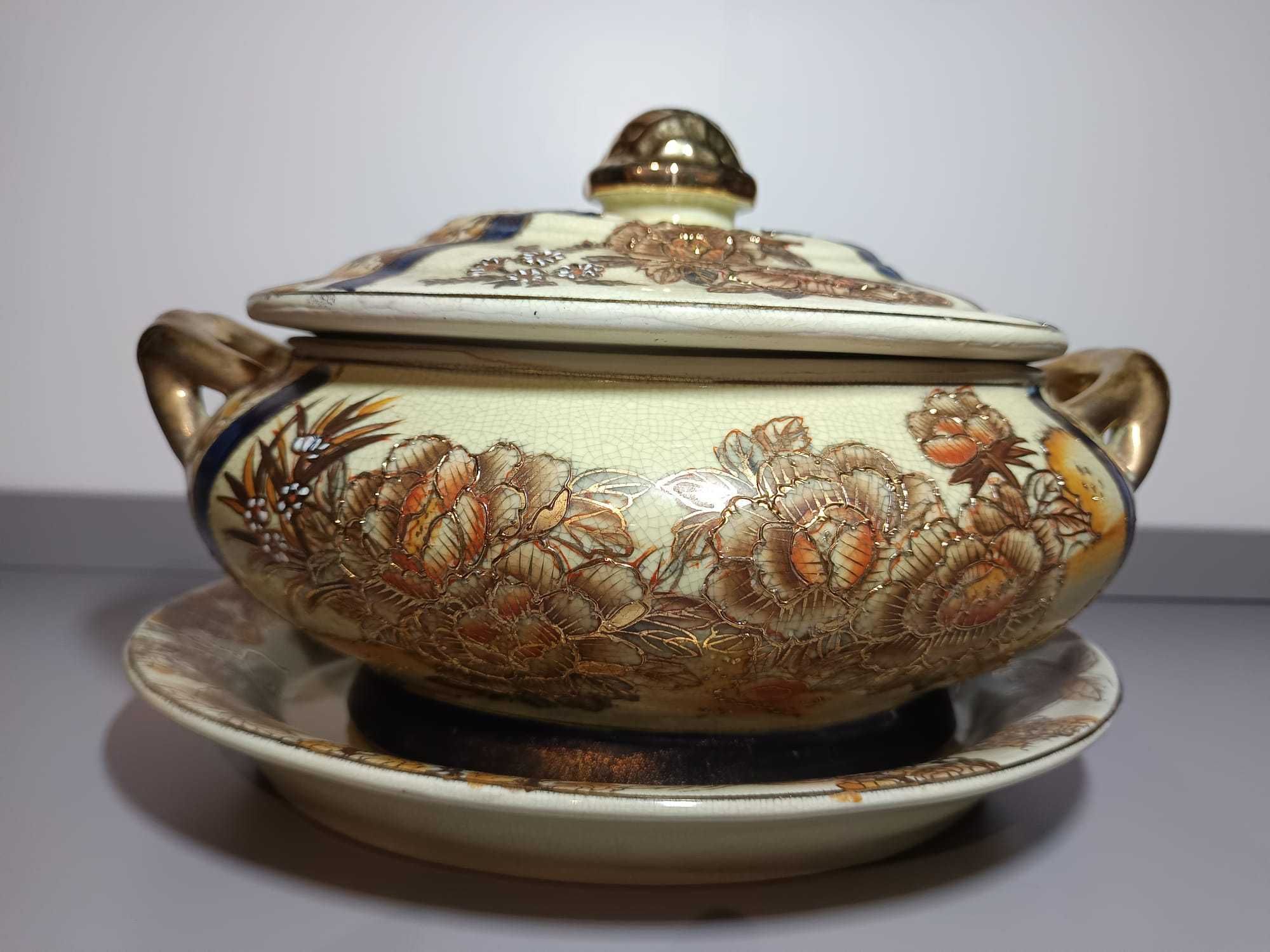Terrina Royal Handpainted Satsuma – Pintura à Mão, Dourados em Relevo