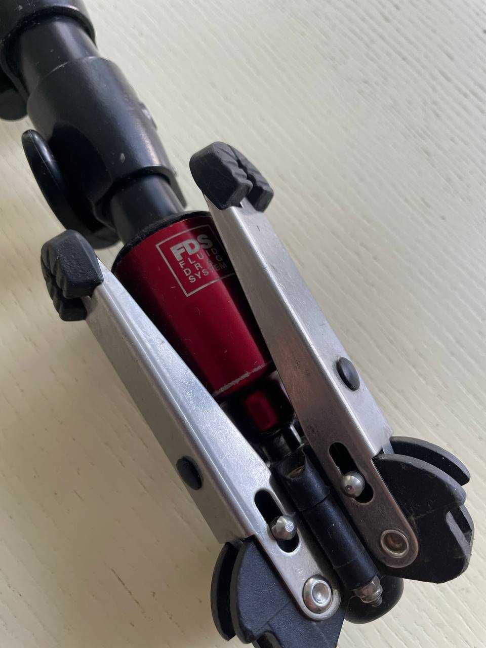 монопод Manfrotto 701HDV + площадка