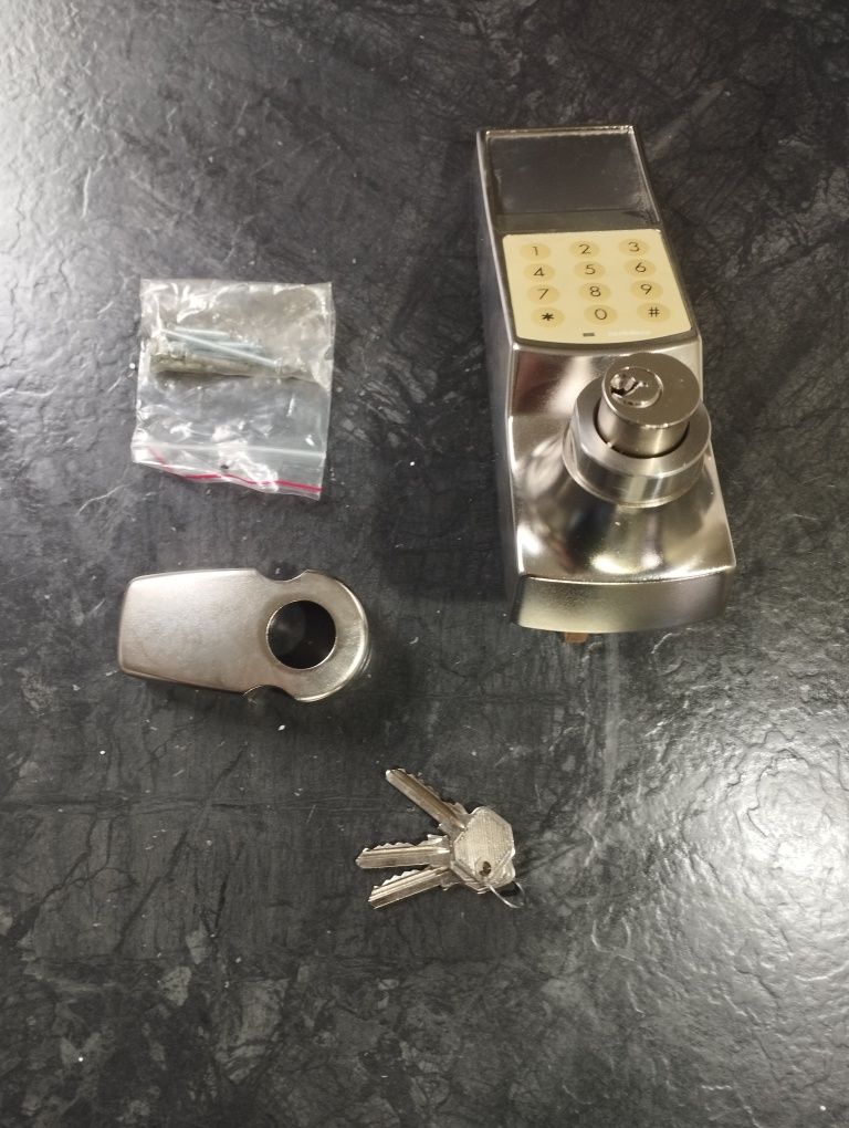 Lockdata zamek prawy