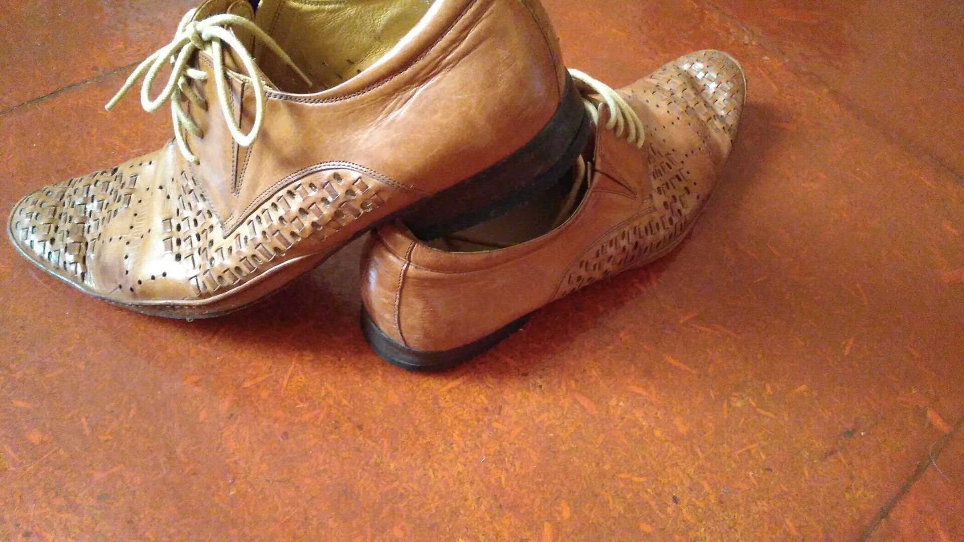 Чоловічі шкіряні літні туфлі 40-41 розміру