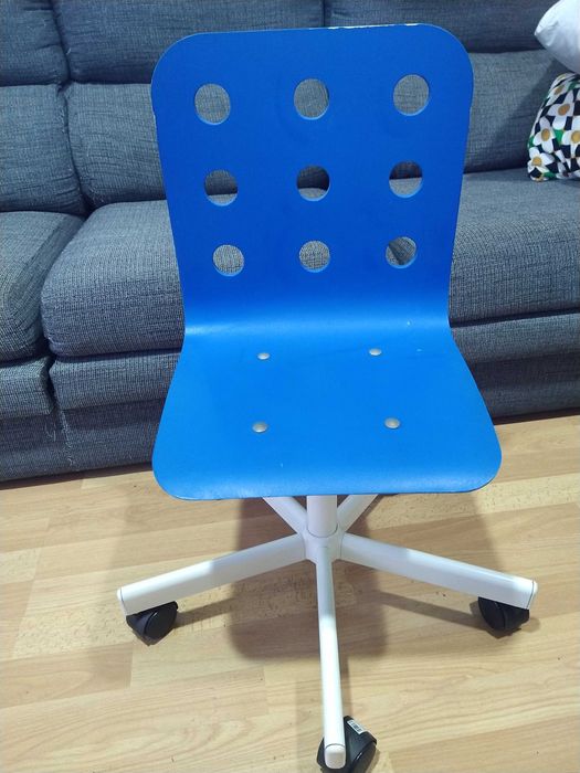 Cadeira infantil para secretaria azul IKEA