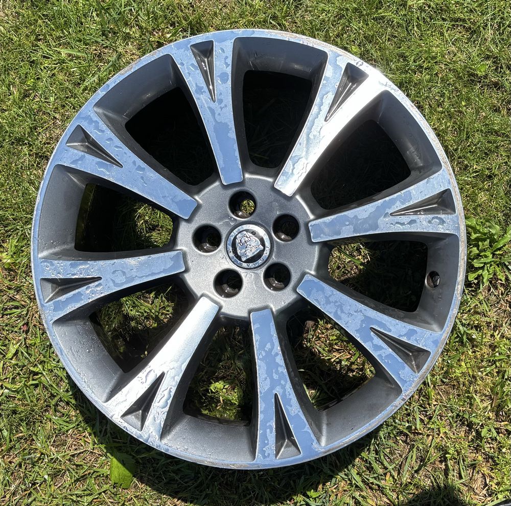 JAGUAR Felgi aluminiowe 5 x 108 20 cali