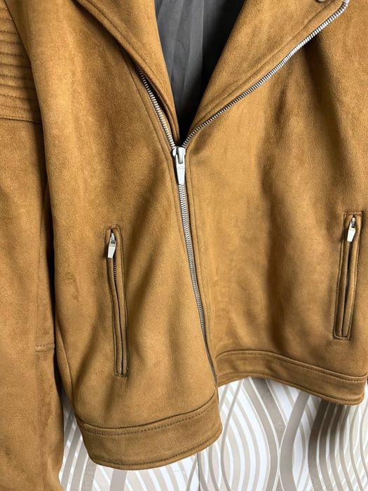 Чоловіча косуха ZARA