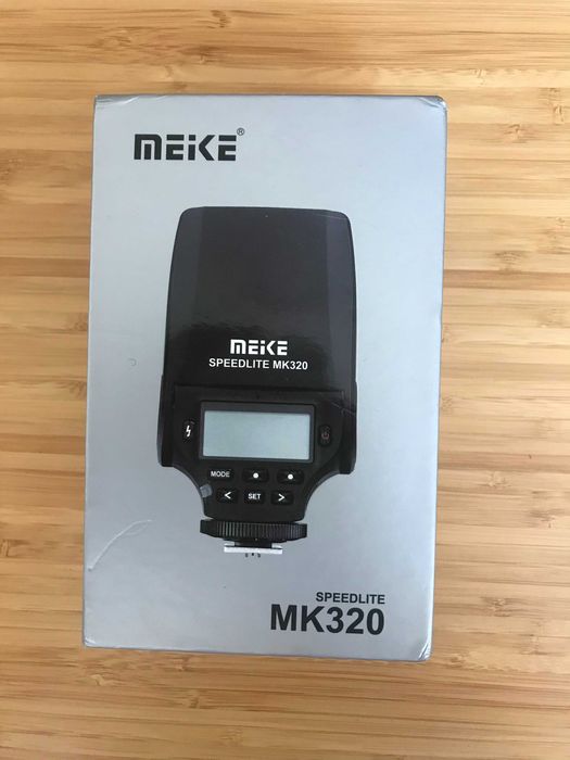 Flash Meike Speedlite MK320 para Fujifilm
