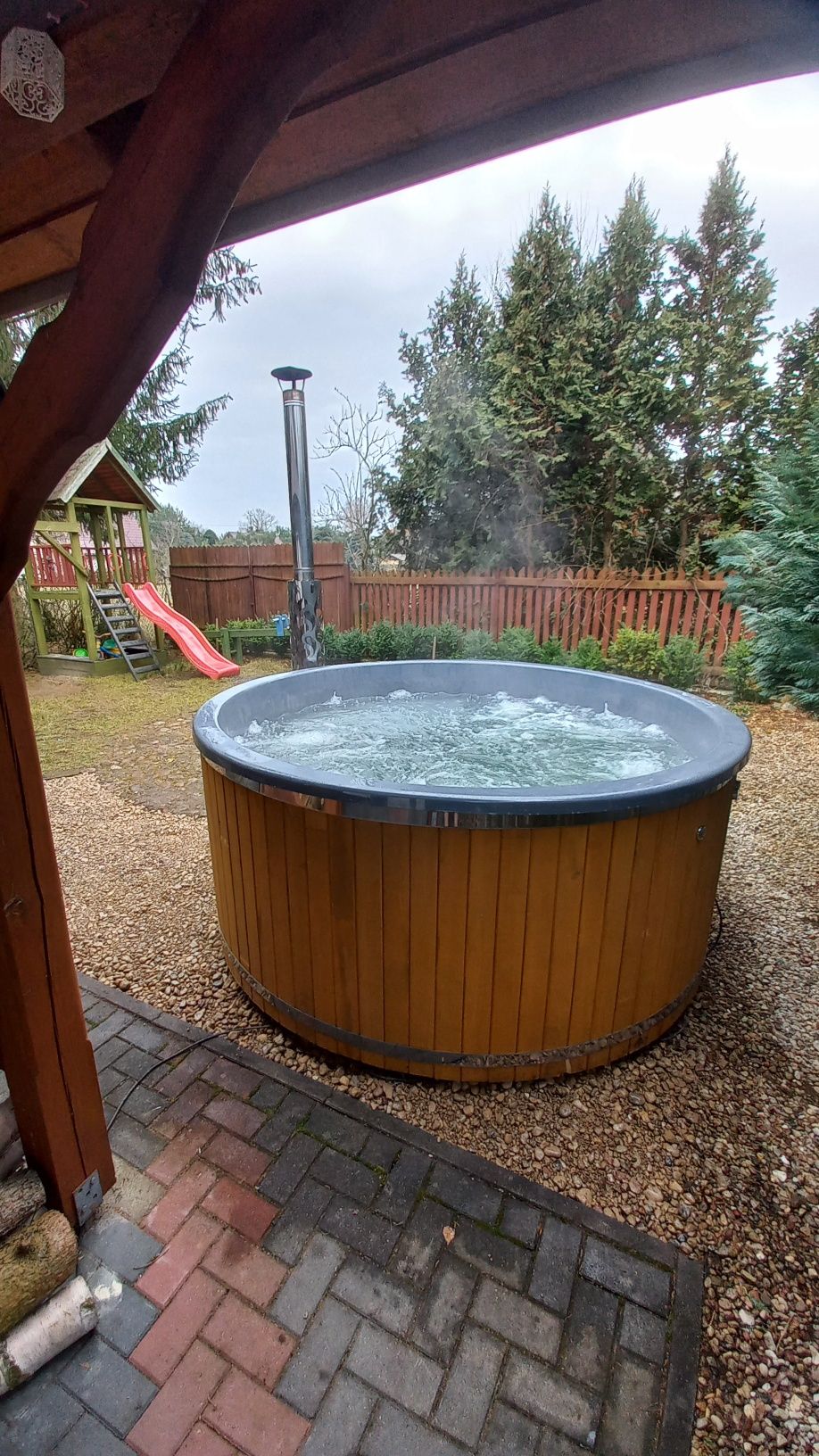 ,JACUZZI   Giżycko /Mikołajki  PRYWATNY POMOST