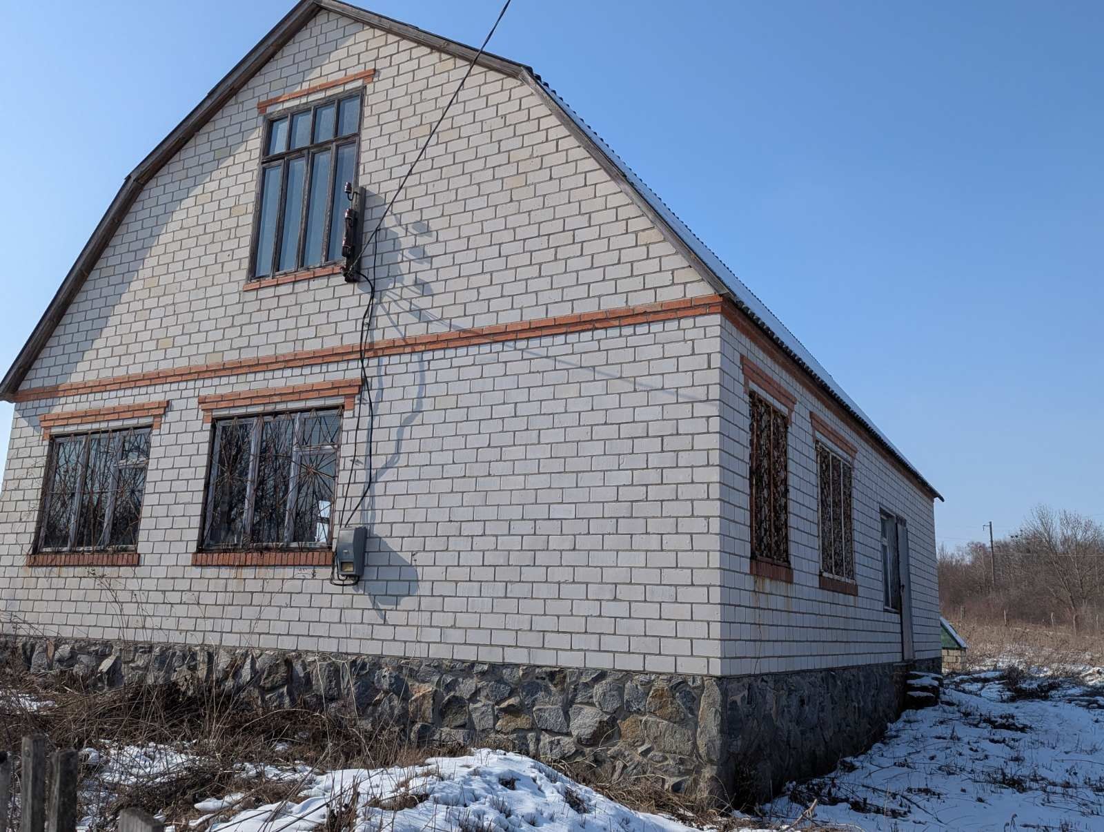 Дім без внутр робіт