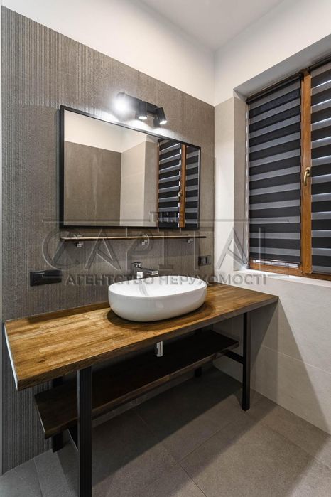 Пропонується в оренду шикарний будинок у Горенці 180м2