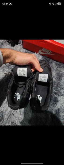 Sapatilhas Nike Pretas - Ler descrição!