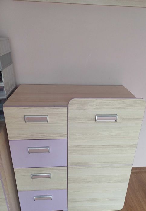 Meble dla dziewczynki firmy Loretto