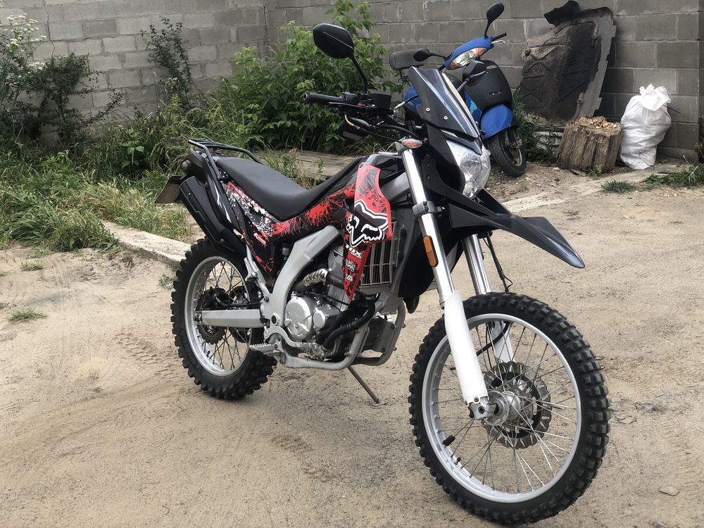 Продам loncin 300 лось крос гарний стан