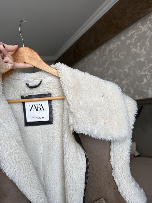 Жилет Zara дублянка жилетка