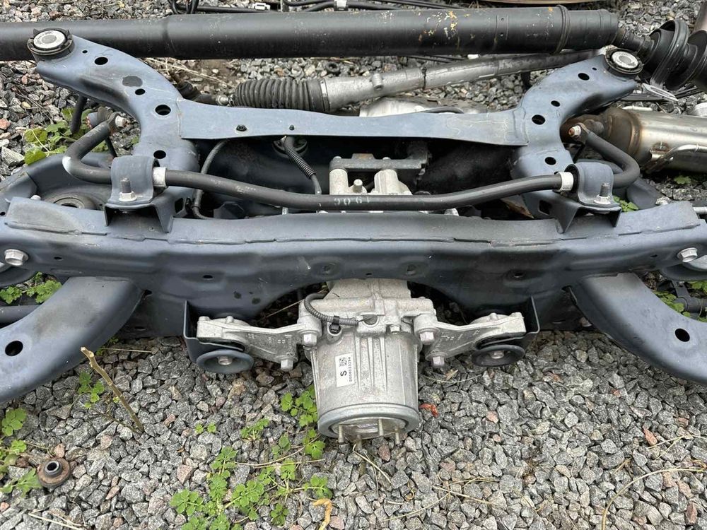 Подрамник в сборе с редуктором и рычагами Mazda CX5 CX9 CX30 CX3 3 BP
