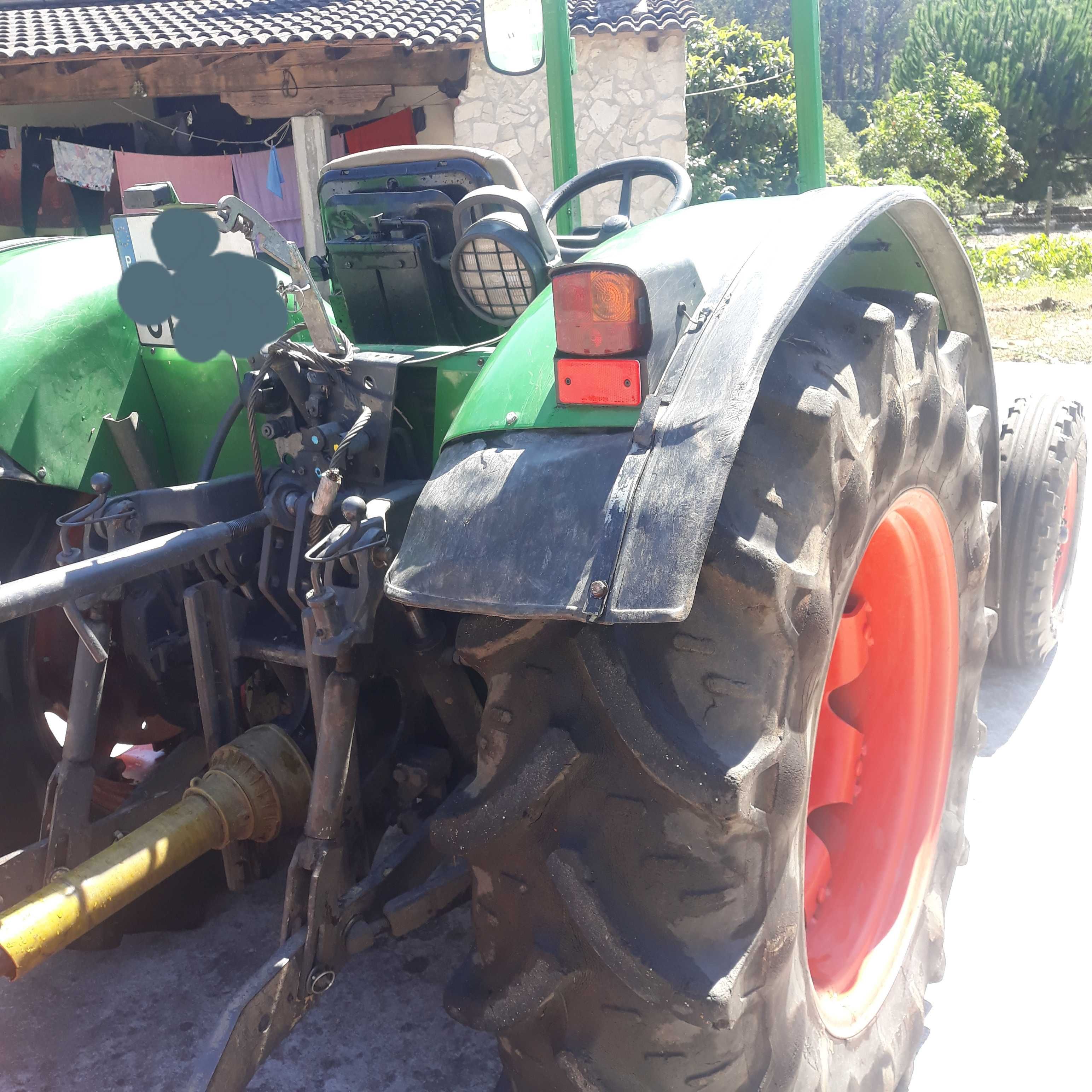 Trator fendt 260S