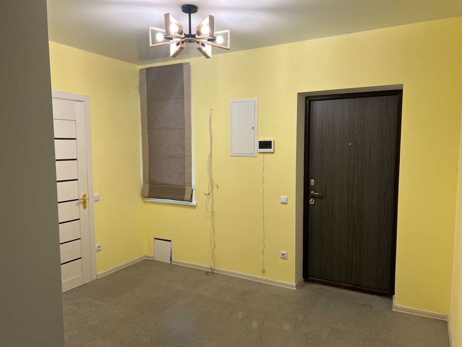 Продаж 2-х поверх. нового будинку з евроремонтом  м.Хмельницький