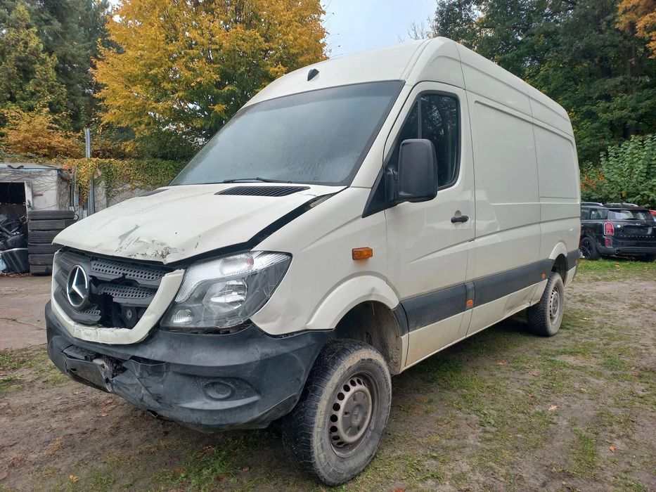 Mercedes-Benz Sprinter  4x4