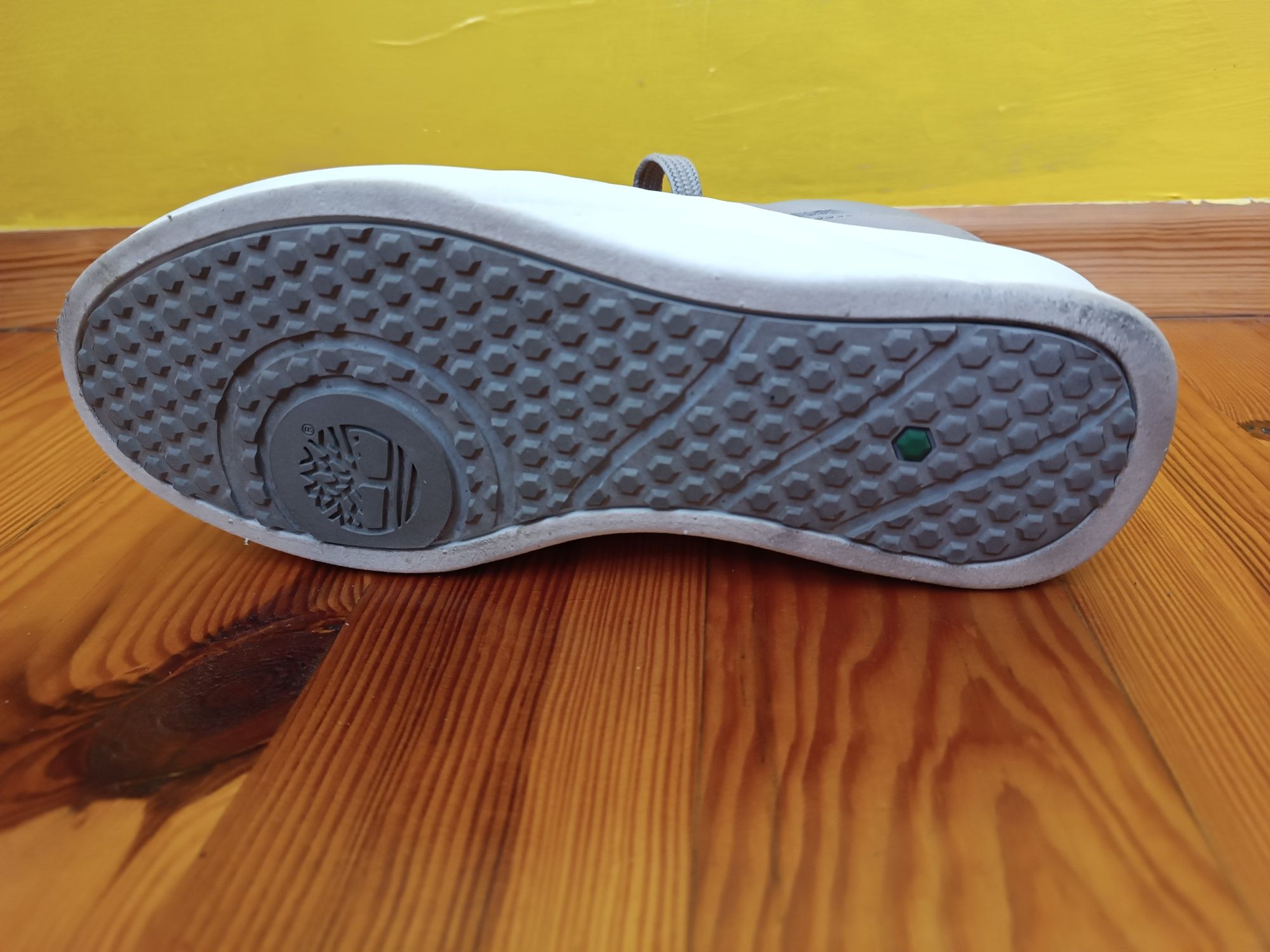 Szare skechers ,buty Timberland rozmiar 36