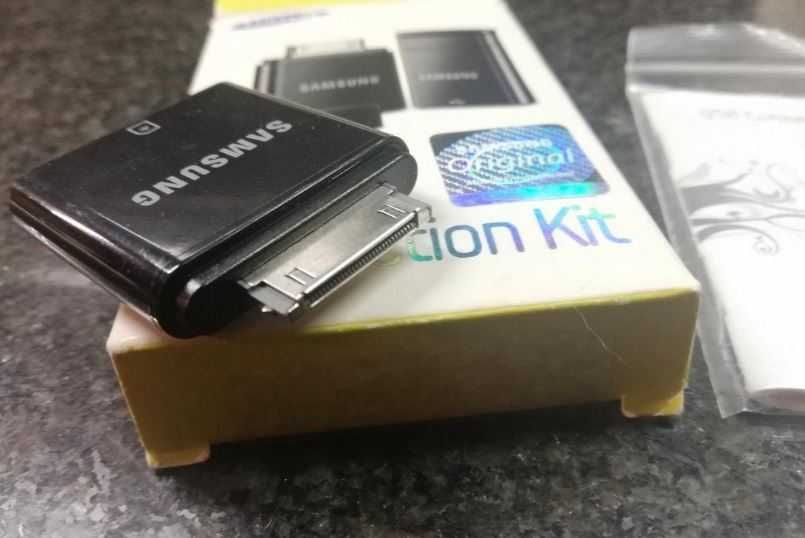 Adaptador Samsung USB e Leitor SD